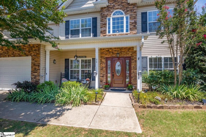 Property image 2 at 36 Hurshfield Court, Taylors, SC 29687