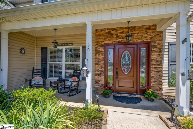 Property image 3 at 36 Hurshfield Court, Taylors, SC 29687