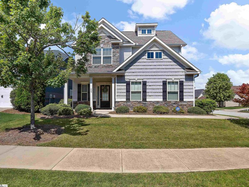 405 Listrac Drive
