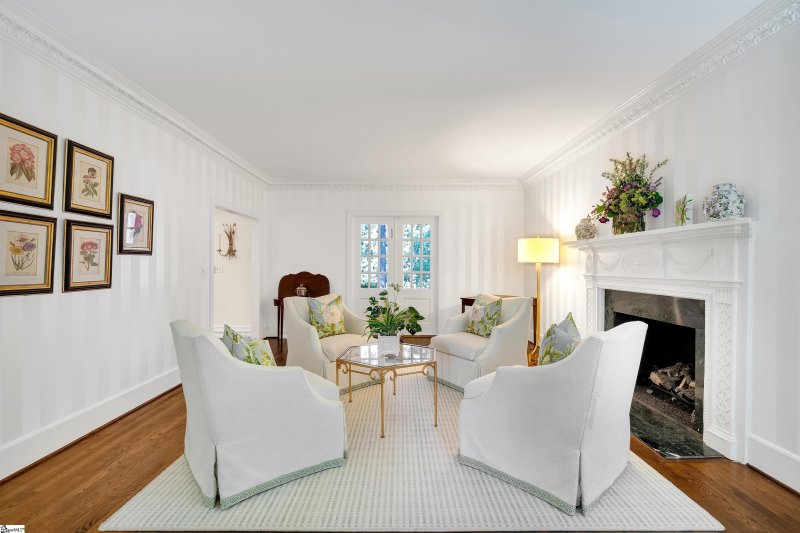 Property image 3 at 111 Rockingham Road, Greenville, SC 29607