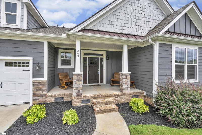 Property image 2 at 209 Timbertrail Way, Travelers Rest, SC 29690