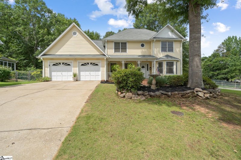 Property image 2 at 207 Spring Meadow Road, Simpsonville, SC 29680