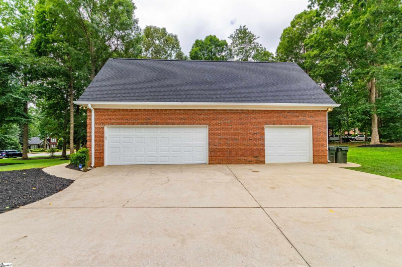 Property image 3 at 312 Whitfield Lane, Boiling Springs, SC 29316