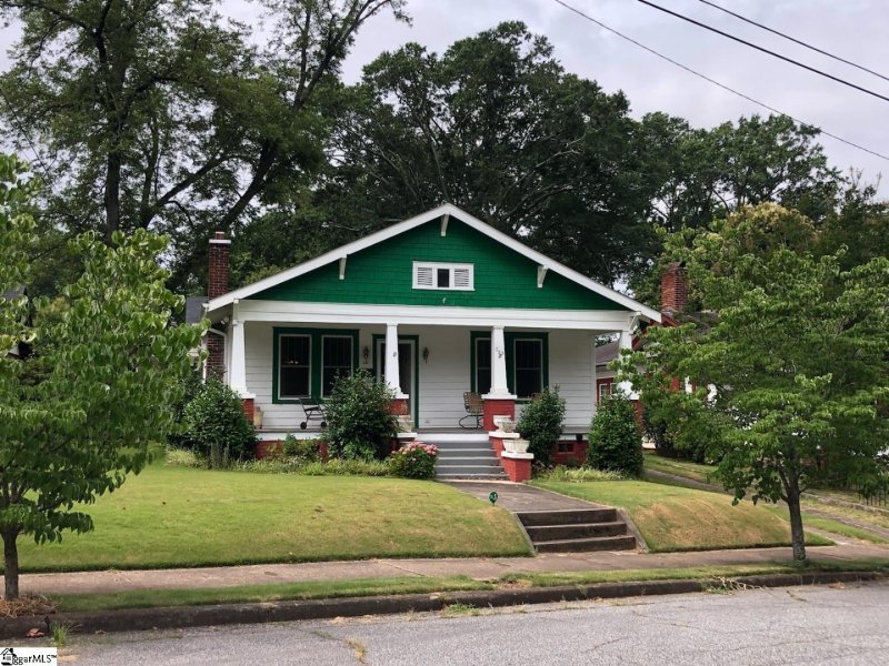 329 W Hampton Avenue