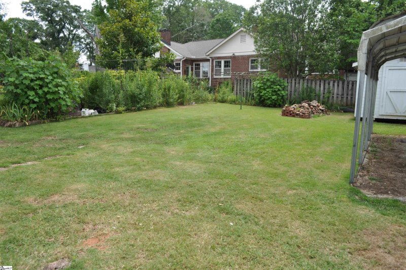 Property image 5 at 329 W Hampton Avenue, Spartanburg, SC 29306