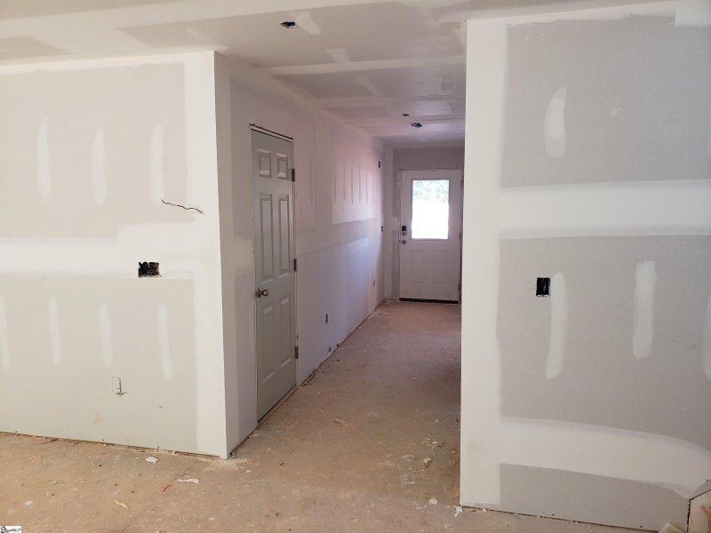 Property image 5 at 406 Fairfax Street, Anderson, SC 29625