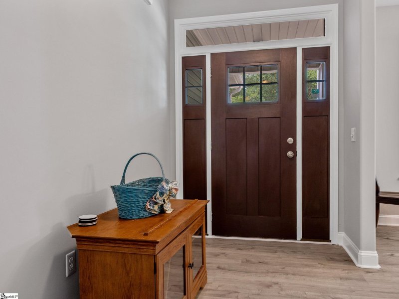 Property image 2 at 1 Amber Oak Drive, Greer, SC 29651