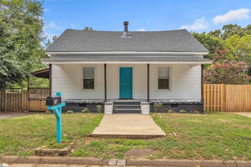 Property image 3 at 1106 Bennett Street, Greenville, SC 29611