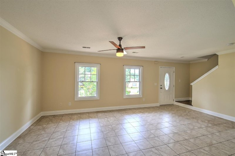 Property image 4 at 5 Diamond Hill Court, Greer, SC 29651