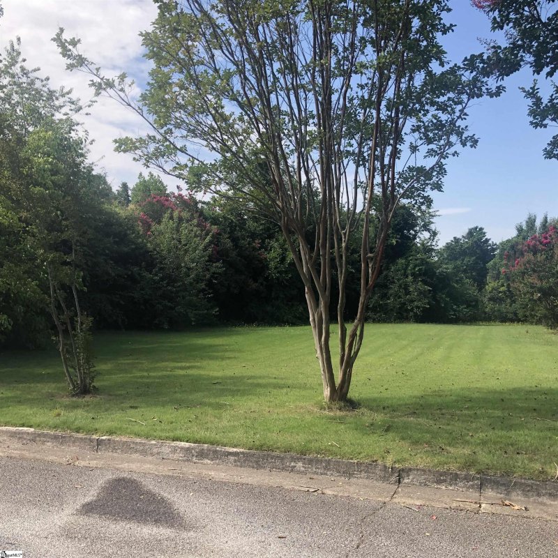 Property image 2 at 109 Oakdale Avenue, Greer, SC 29651-1755