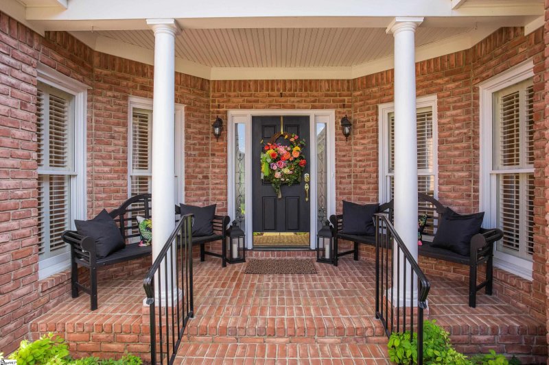 Property image 3 at 11 Germander Court, Greenville, SC 29615