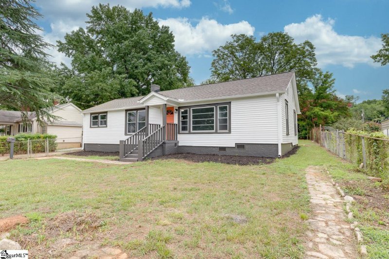 Property image 5 at 219 McDowell Street, Greenville, SC 29611