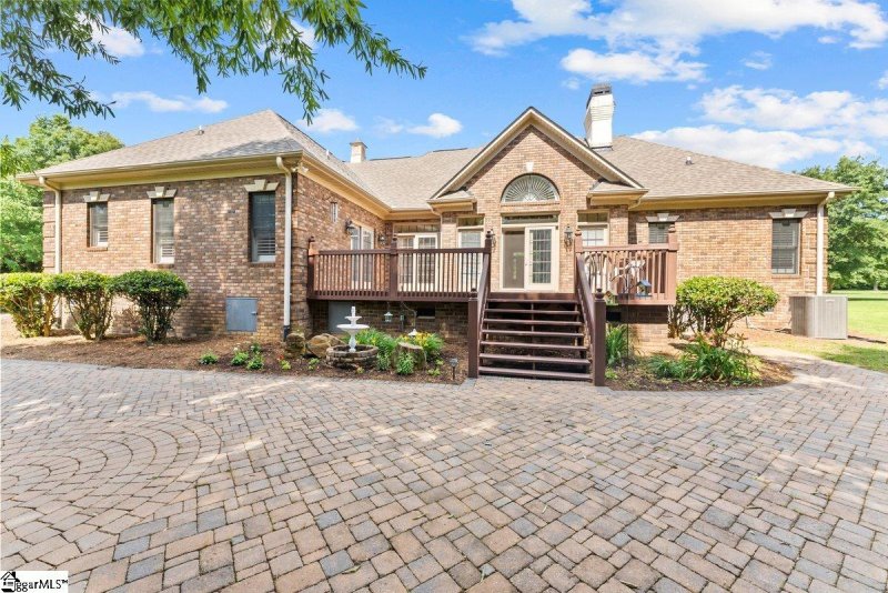 Property image 4 at 314 Bruce Farm Circle, Simpsonville, SC 29681