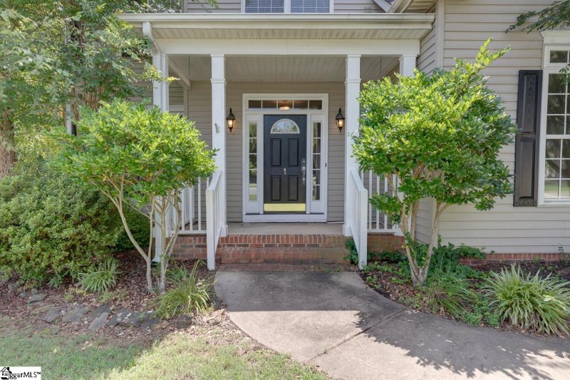 Property image 3 at 1 Summercrest Circle, Simpsonville, SC 29681