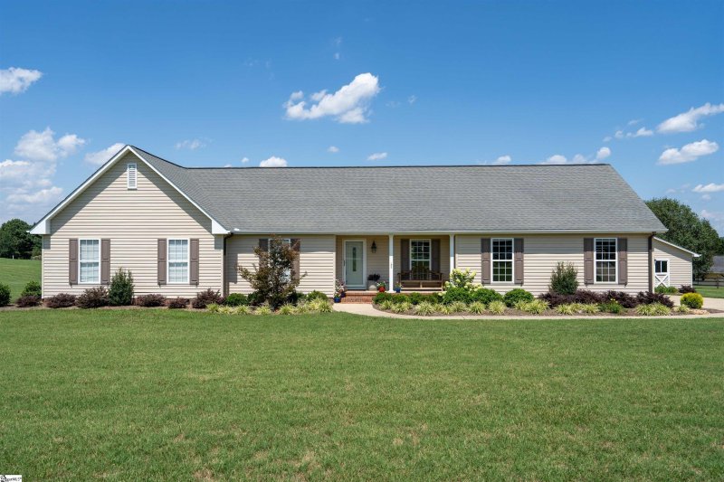 203 Bruce Meadow Road