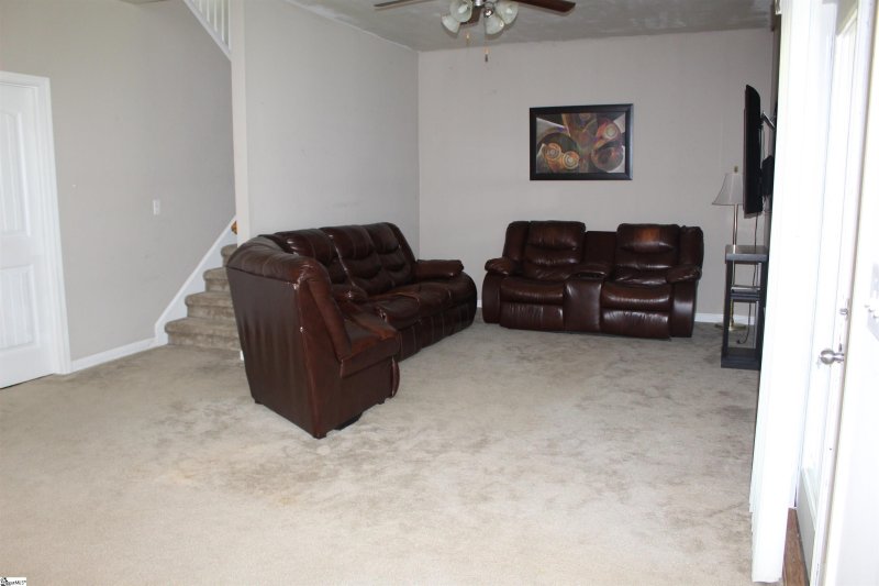 Property image 5 at 204 Summerlea Lane, Greer, SC 29651