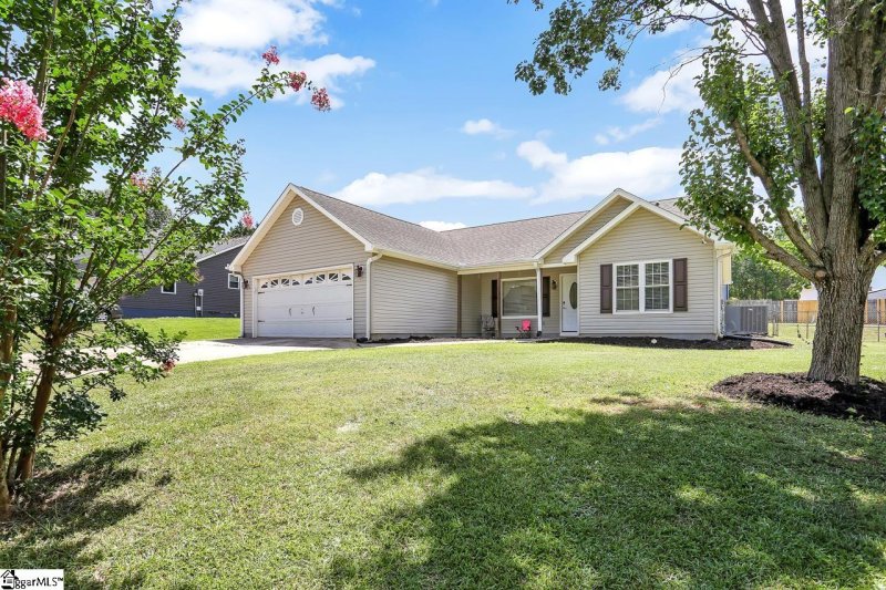 Property image 3 at 110 Teal Drive, Easley, SC 29642