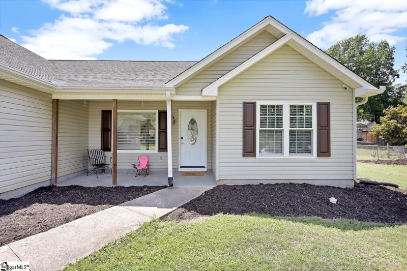 Property image 4 at 110 Teal Drive, Easley, SC 29642