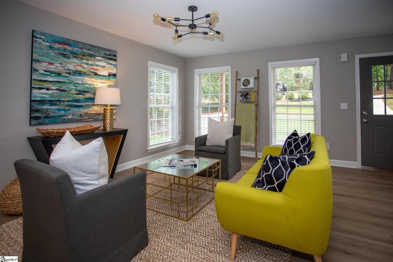 Property image 5 at 147 Blythe Drive, Greenville, SC 29605