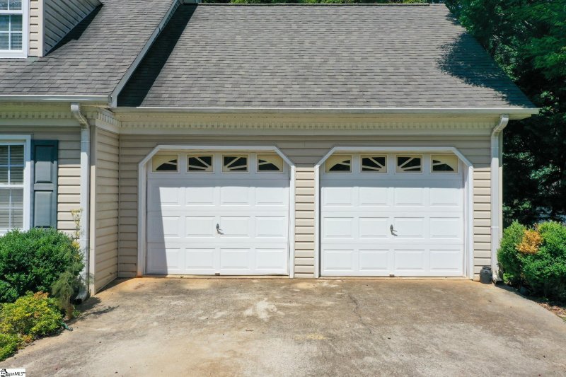 Property image 3 at 31 Dahlglen Avenue, Greenville, SC 29607