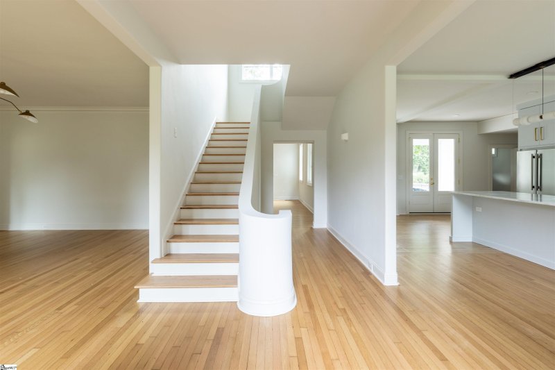 Property image 2 at 1741 N Main Street, Greenville, SC 29609