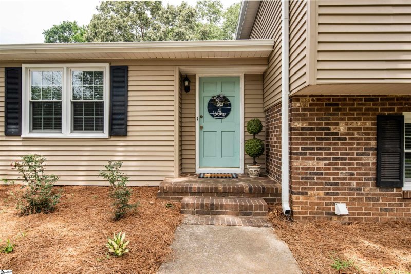 Property image 2 at 115 Newgate Drive, Simpsonville, SC 29681