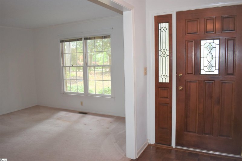 Property image 3 at 5 Clevington Court, Simpsonville, SC 29681-4637