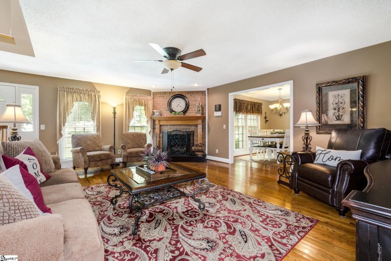 Property image 5 at 115 Ashmore Court, Liberty, SC 29657