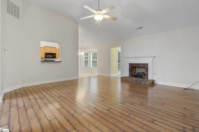 Property image 3 at 206 Saint Croix Court, Greer, SC 29651