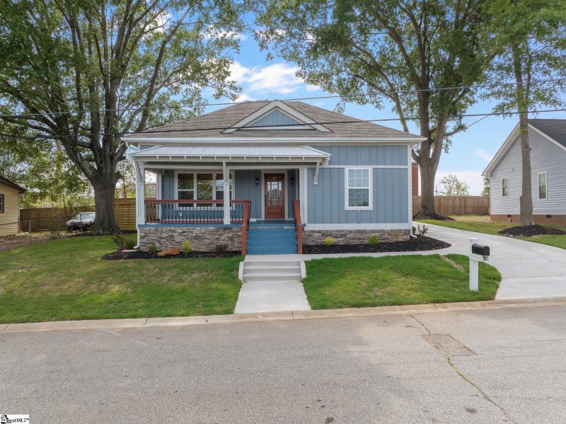 Property image 3 at 115 3rd Street, Greenville, SC 29611