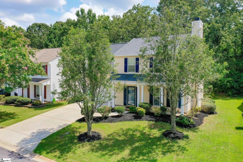 Property image 2 at 112 Crossview Drive, Simpsonville, SC 29680