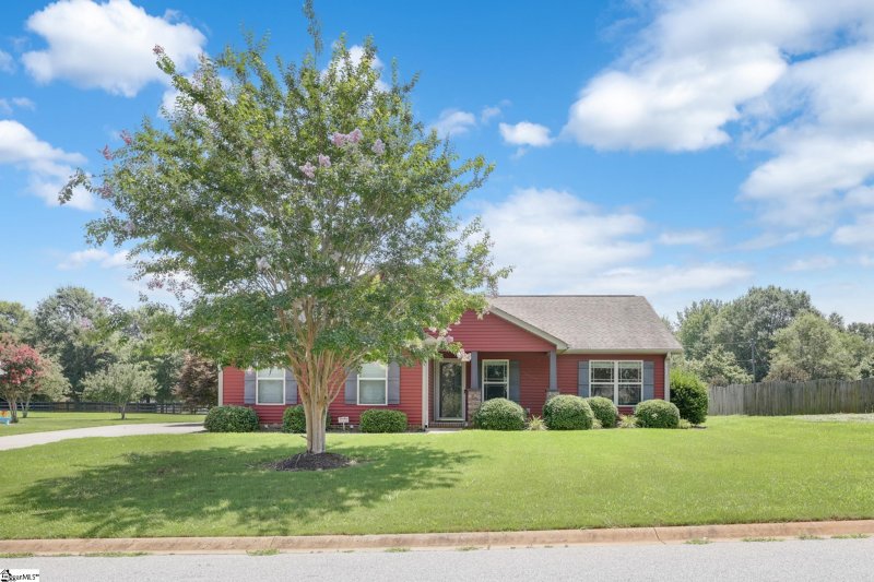 9 Camrose Drive