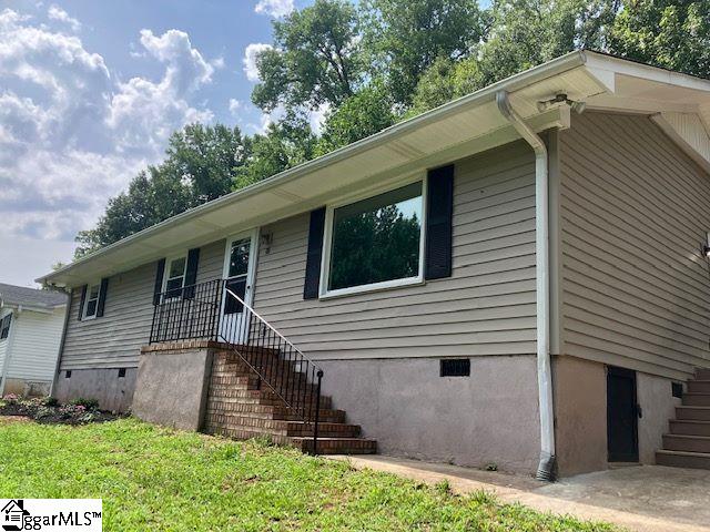 57 E Castle Drive