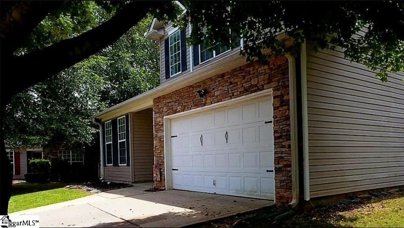 Property image 3 at 443 Hamilton Parkway, Easley, SC 29642