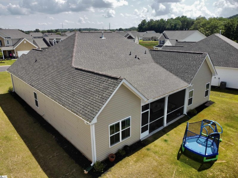 Property image 5 at 100 Lariat Court, Greenville, SC 29605-6467