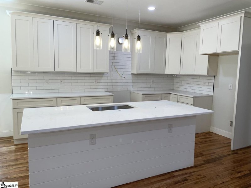 Property image 2 at 1021 Powderhorn Road, Simpsonville, SC 29681