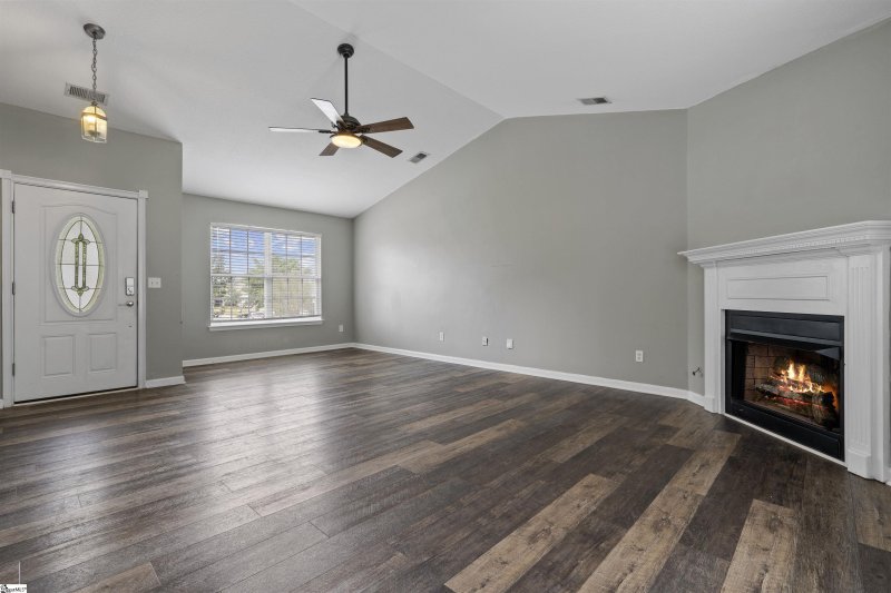 Property image 5 at 102 Allium Way, Taylors, SC 29687