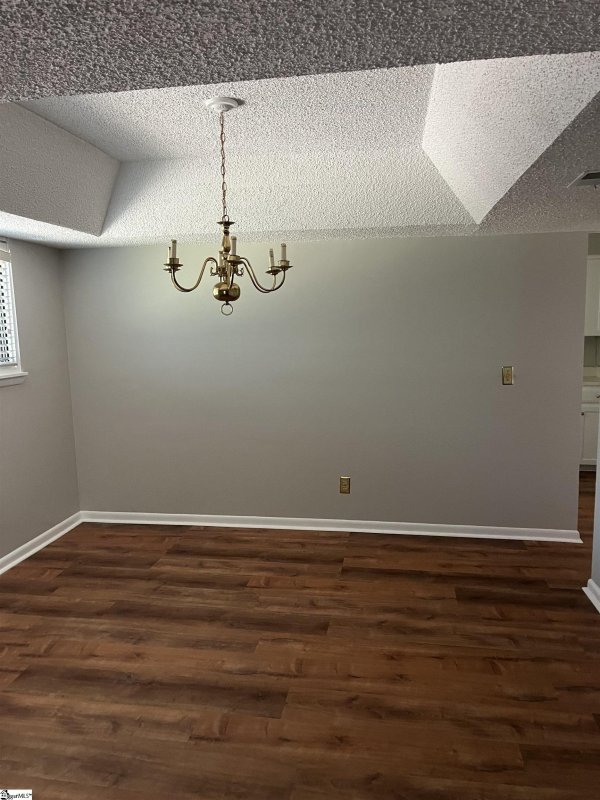 Property image 3 at 40 Briarglen Place, Greenville, SC 29615