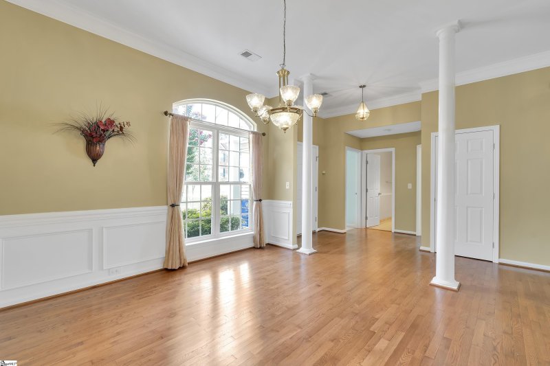 Property image 2 at 126 White Bark Way, Taylors, SC 29687