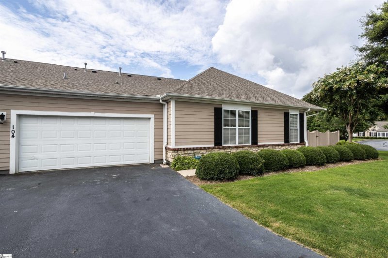 Property image 5 at 104 Fudora Circle, Simpsonville, SC 29681