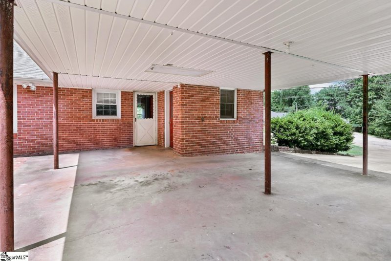 Property image 5 at 205 Hermitage Road, Greenville, SC 29615