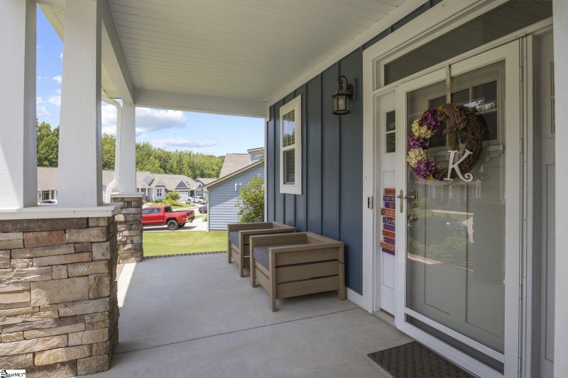 Property image 4 at 400 Longfellow Way, Simpsonville, SC 29681