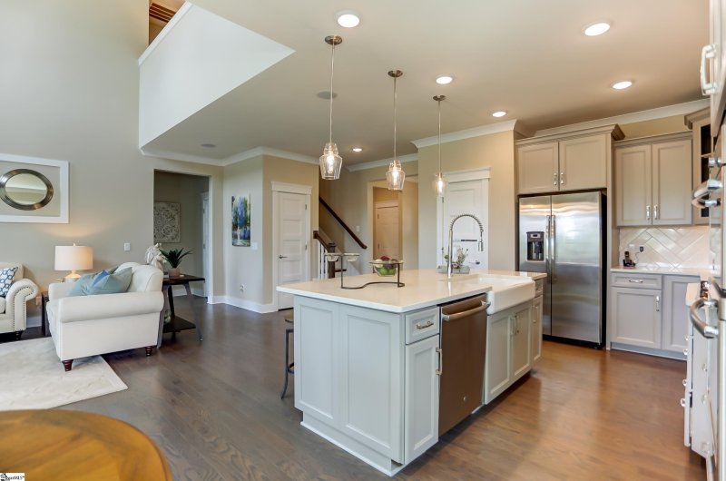 Property image 3 at 400 Balvenie Drive, Greenville, SC 29607