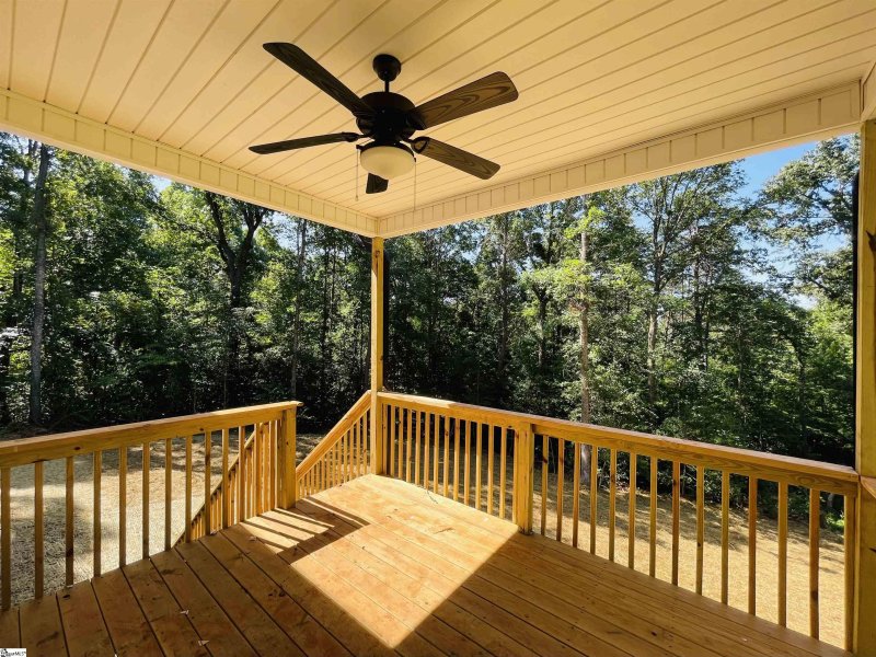 Property image 2 at 116 Palmetto Drive, Greer, SC 29651