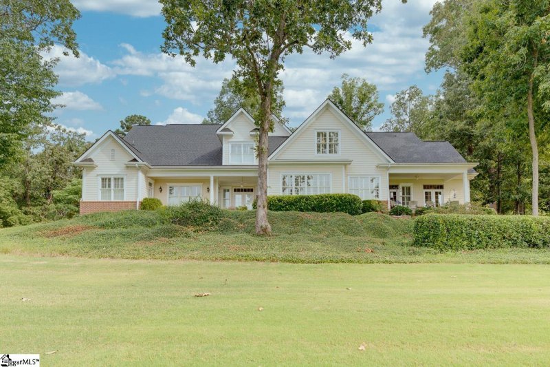 Property image 3 at 728 Cross Creek Drive, Seneca, SC 29678