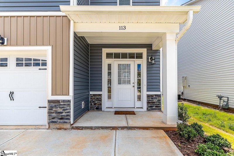 Property image 3 at 113 Highland Park Court, Easley, SC 29642