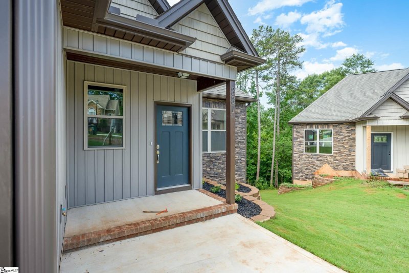 Property image 3 at 881 Affirmed Drive, Boiling Springs, SC 29316