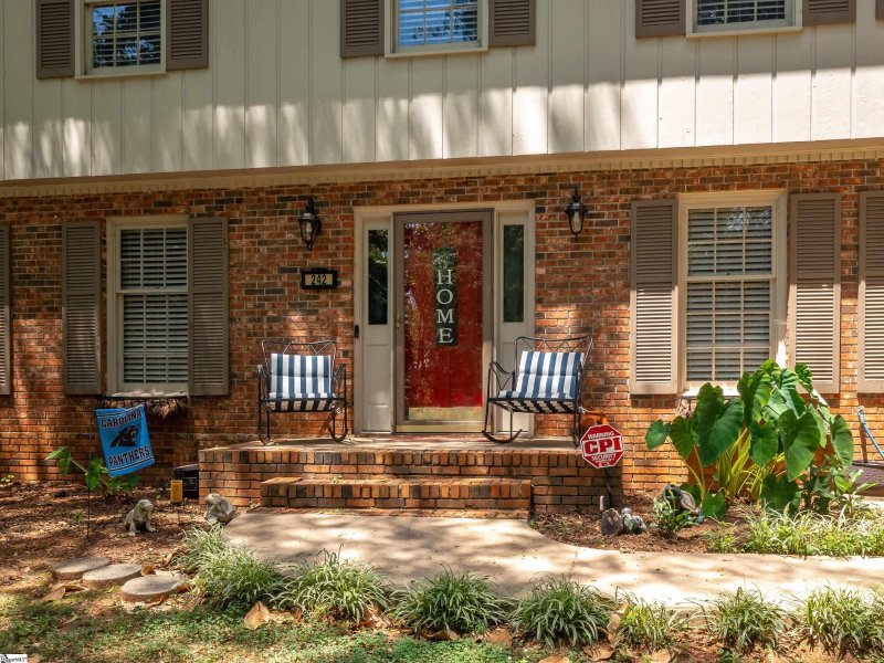 Property image 3 at 242 Heathwood Drive, Spartanburg, SC 29307