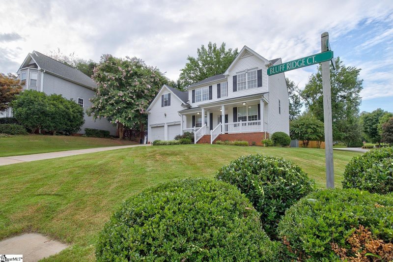 Property image 3 at 2 BLUFF RIDGE Court, Greenville, SC 29617