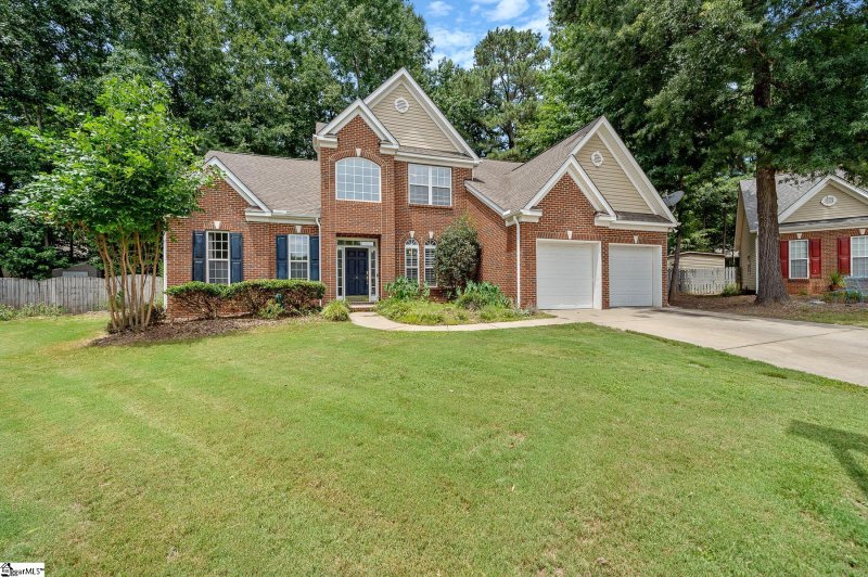 Property image 3 at 8 Trebor Court, Simpsonville, SC 29681